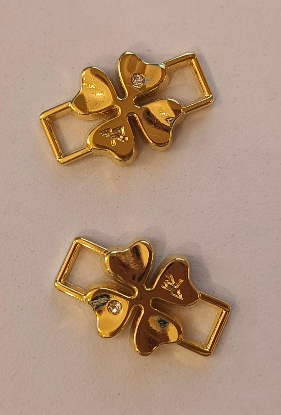 Risport Lace decoration Onnenapila