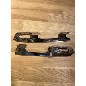 Coronation Dane 10.25", käytetty