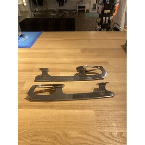 John Wilson Coronation Dance 10.25", käytetty