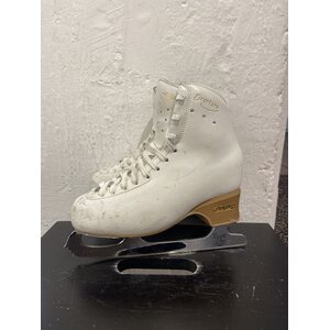 Overture 225 + Coronation Dance 8.5", käytetty