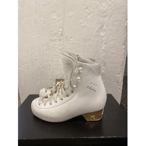 Electra 225 PELKKÄ KENKÄ, käytetty