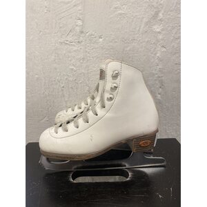 Peruskenkä J 13 , + perusterä 7 2/3" käytetty