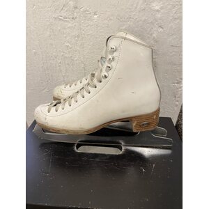 Peruskenkä 36+ MK21 9 2/3", käytetty