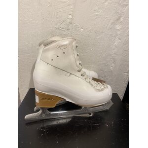 Chorus 240 + Matrix Supreme 8.75", käytetty