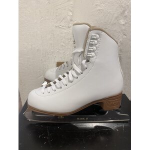 Mystique 5+ Mark II 9 1/3", käytetty