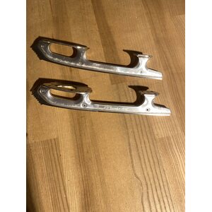 Matrix Supreme 8 3/4", käytetty